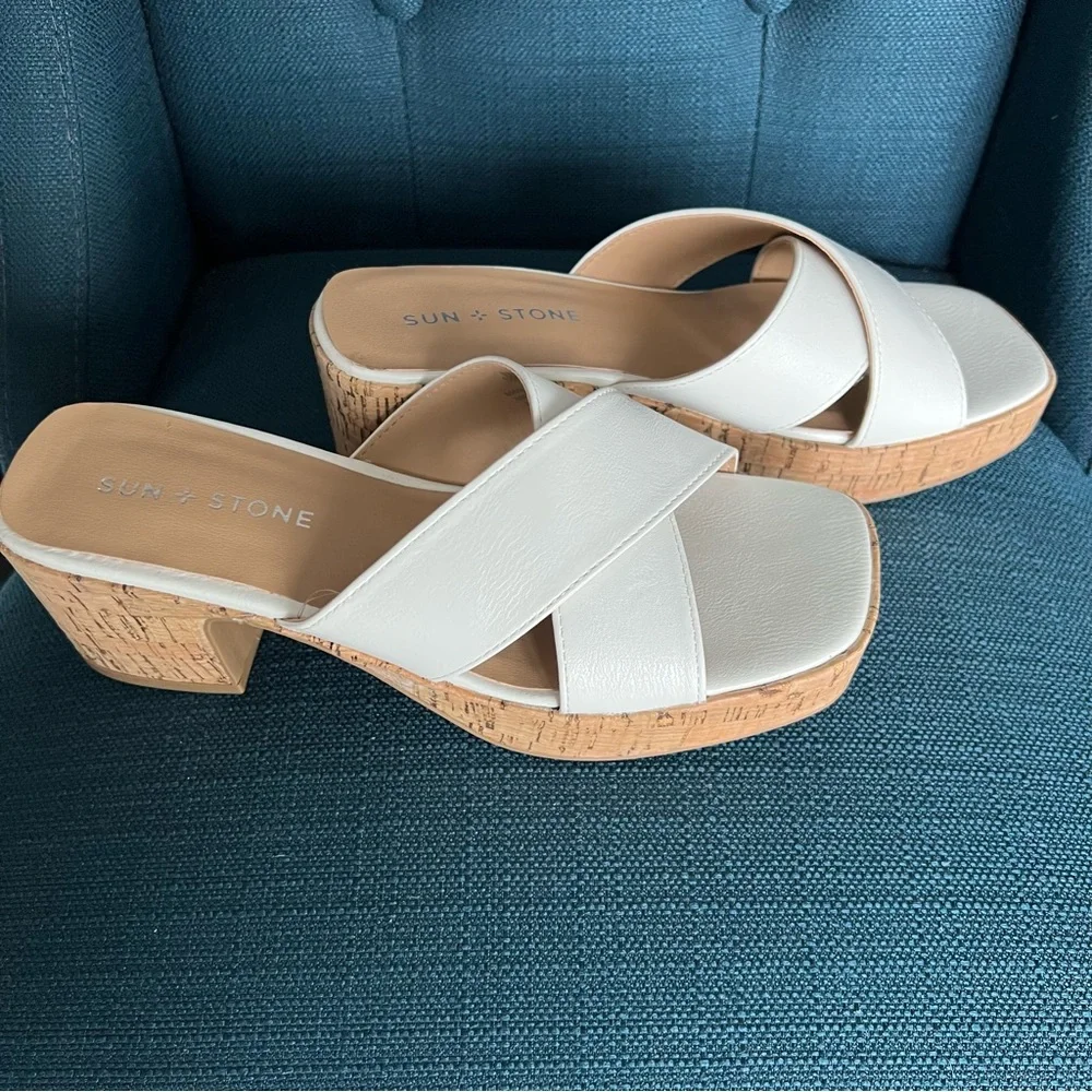 Sun + Stone Giigi wedge sandals - Picture 3 of 11